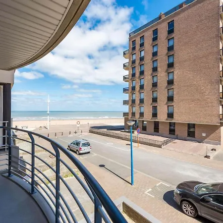 Apartment Guernsey 102 Located On The In